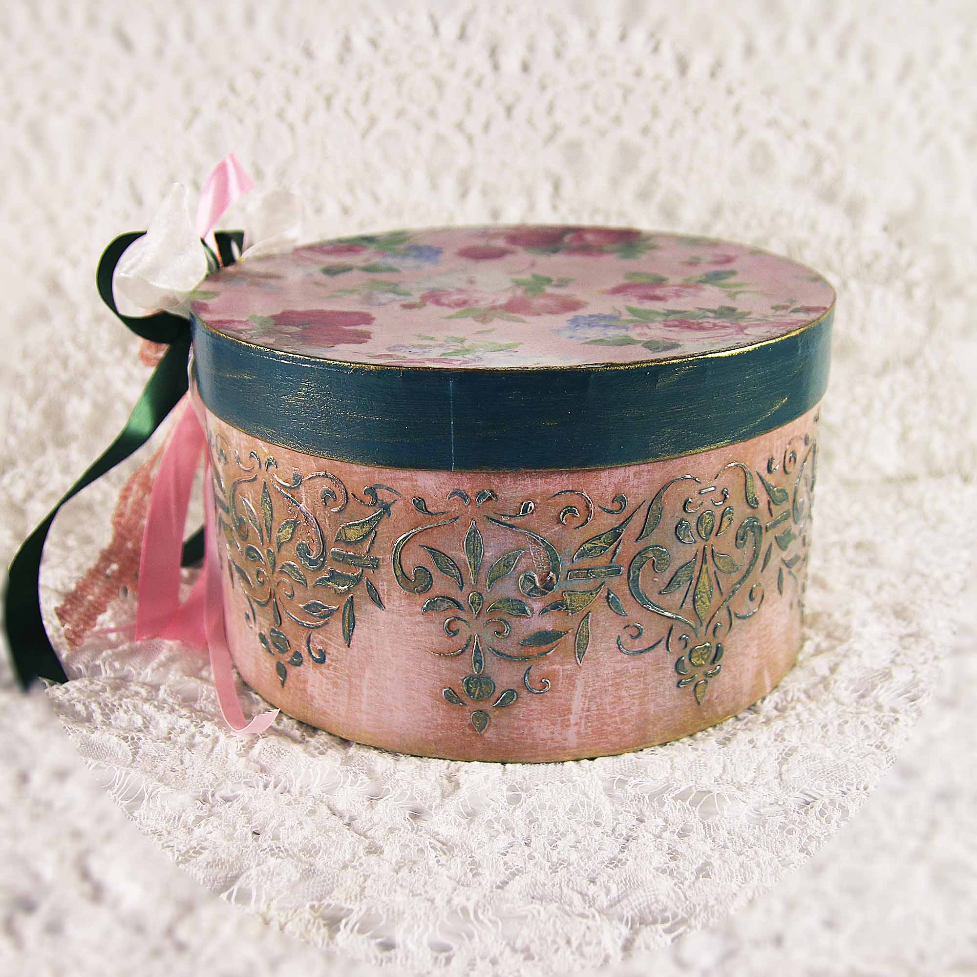 IMG_0354 Vintage retro keepsake box, handmade with decoupage technique, Ρετρό βίντατζ κουτί αποθήκευσης, χειροποίητο ντεκουπάζ