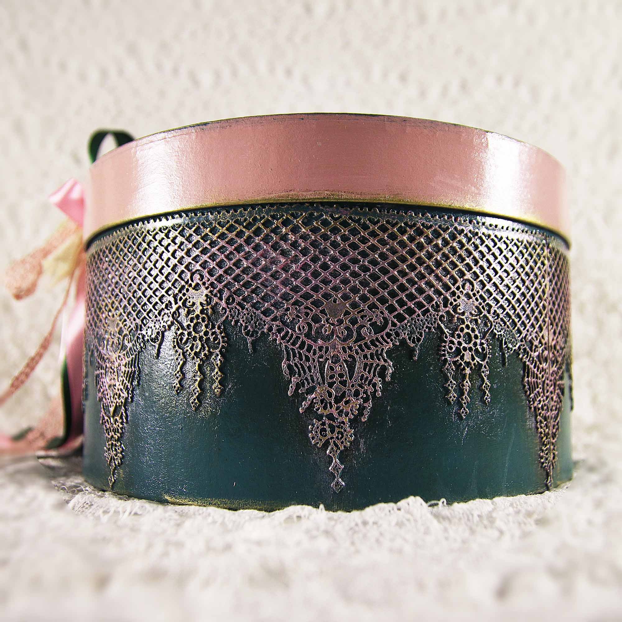 IMG_0358 Vintage retro keepsake box, handmade with decoupage technique, Ρετρό βίντατζ κουτί αποθήκευσης, χειροποίητο ντεκουπάζ