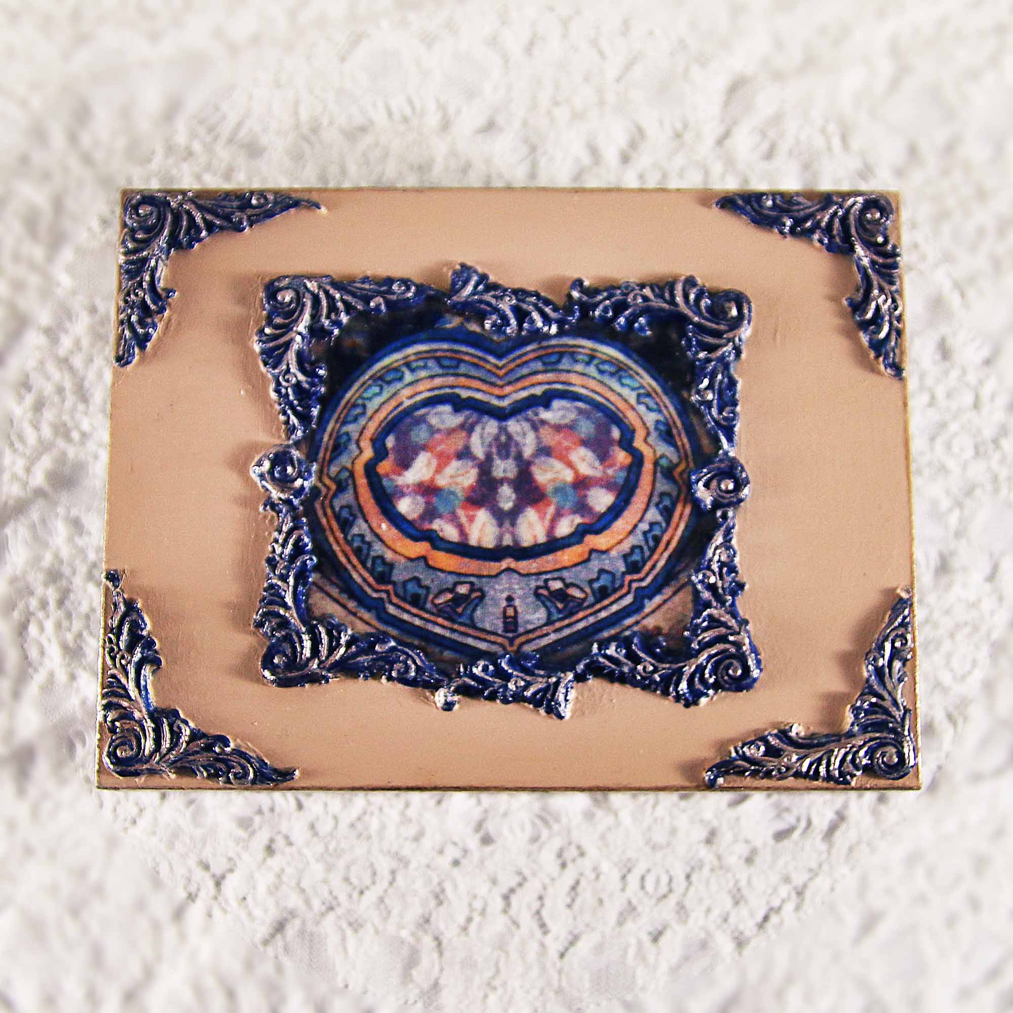 IMG_0438 Vintage retro keepsake box, handmade with decoupage technique, Ρετρό βίντατζ κουτί αποθήκευσης, χειροποίητο ντεκουπάζ