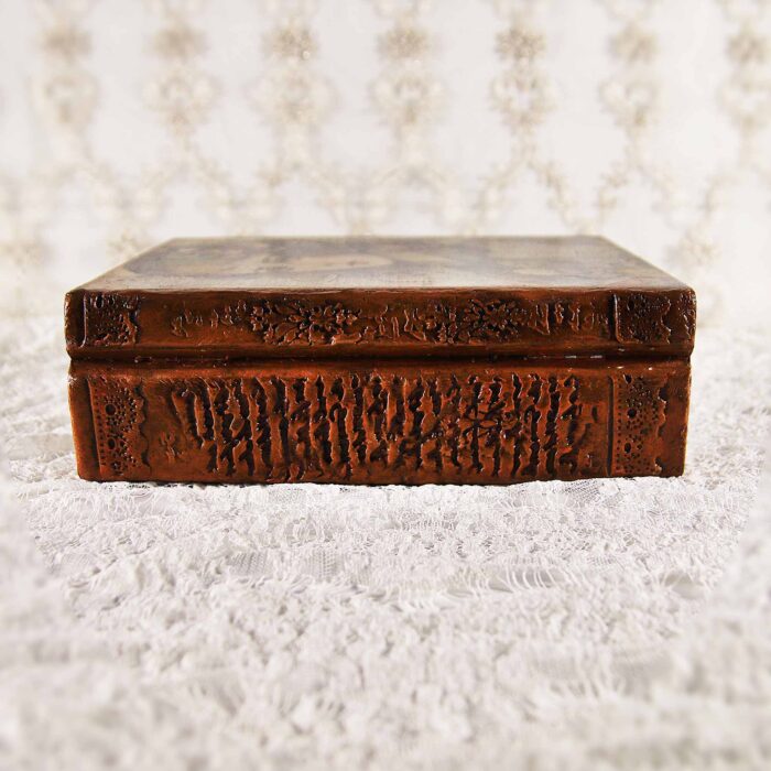 Vintage retro keepsake box, handmade with decoupage technique, Ρετρό βίντατζ κουτί αποθήκευσης, χειροποίητο ντεκουπάζ