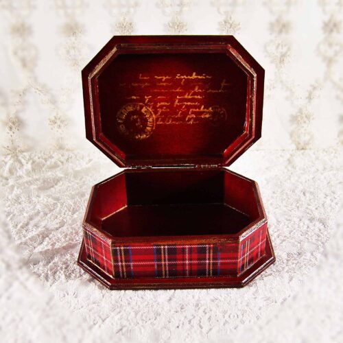 Vintage retro keepsake box, handmade with decoupage technique, Ρετρό βίντατζ κουτί αποθήκευσης, χειροποίητο ντεκουπάζ