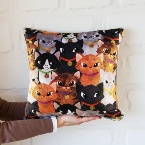 Handmade decorative pillow, Turkish fabric, multiple sizes, hypoallergenic, vibrant design | Χειροποίητο μαξιλάρι, ύφασμα Τουρκίας, υποαλλεργικό, έντονα χρώματα